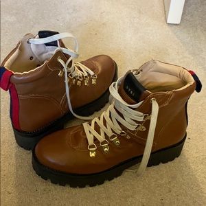 Steve Madden brown chunky boots sz 8.5